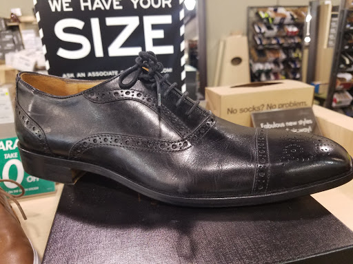 Shoe Store «DSW Designer Shoe Warehouse», reviews and photos, 9051 Snowden Square Dr, Columbia, MD 21045, USA