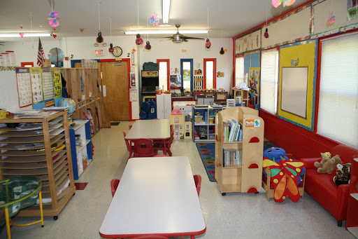 Child Care Agency «Successful Beginnings Learning Center», reviews and photos, 105 E 142nd St, Riverdale, IL 60827, USA