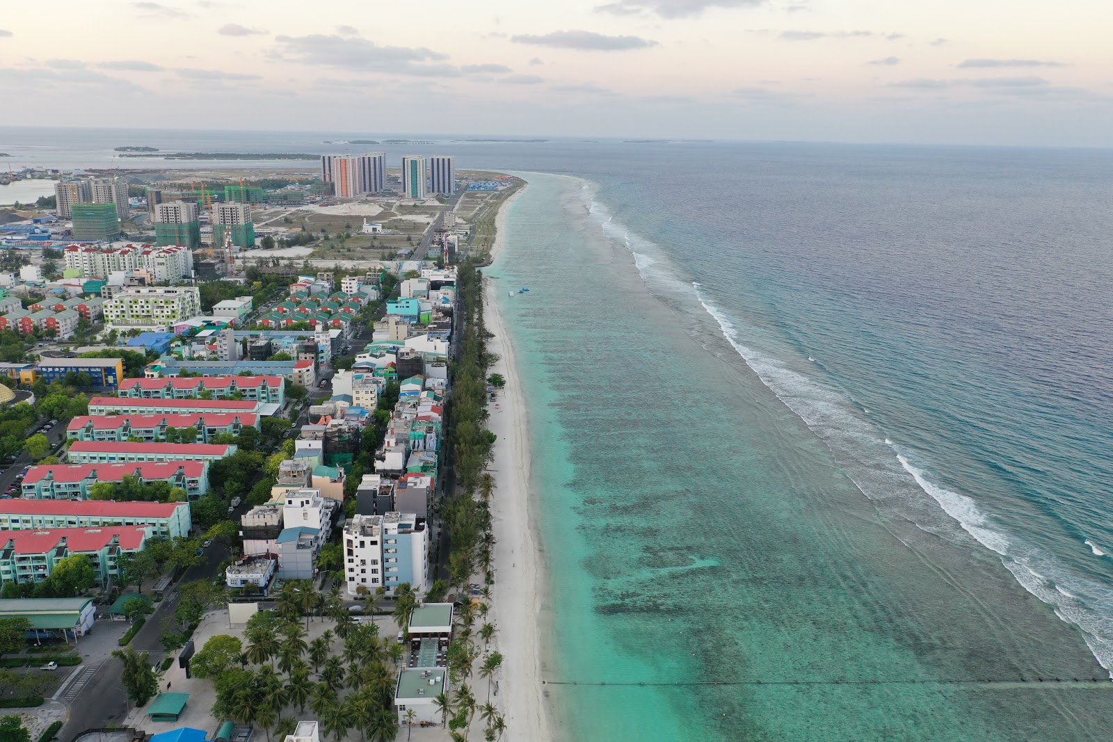 Photo de Hulhumaale Public Beach - recommandé pour les voyageurs en famille avec des enfants