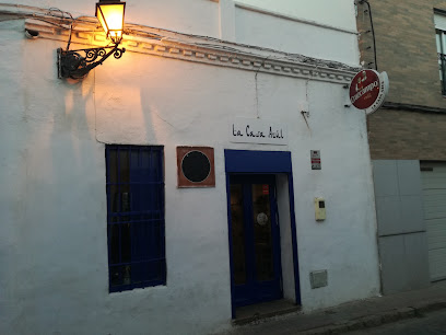 Taberna La Casa Azul - C. la Laguna, 10, 41100 Coria del Río, Sevilla, Spain