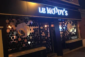 Le Moody's Café image