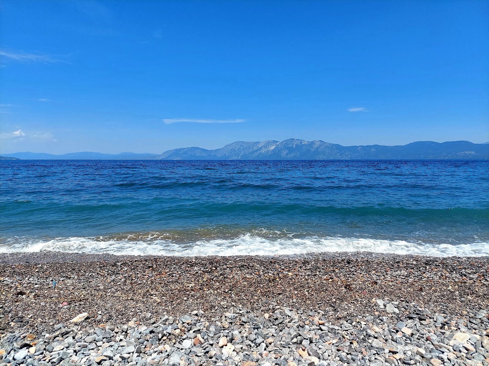 Foto von Anthidona bay 2 beach wilde gegend