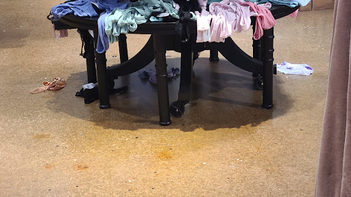 Clothing Store «Tillys», reviews and photos, 27150 Alicia Pkwy, Laguna Niguel, CA 92677, USA