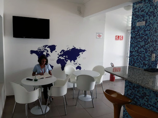 Logo da empresa - CRS Centro de Idiomas