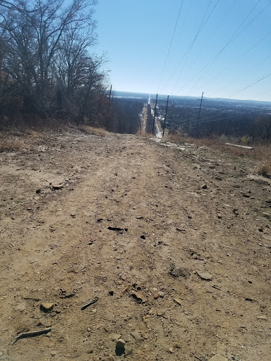 Bicycle Store «Phat Tire Bike Shop», reviews and photos, 9708 Riverside Pkwy Suite A, Tulsa, OK 74137, USA