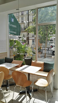 Atmosphère du Café Café Obrkof à Paris - n°6
