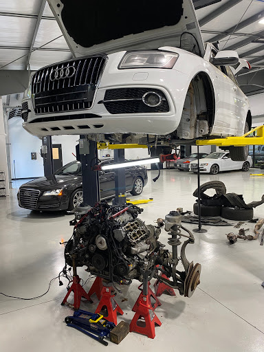 Auto Repair Shop «Ottohaus Of Charleston», reviews and photos, 844 Savannah Hwy, Charleston, SC 29407, USA