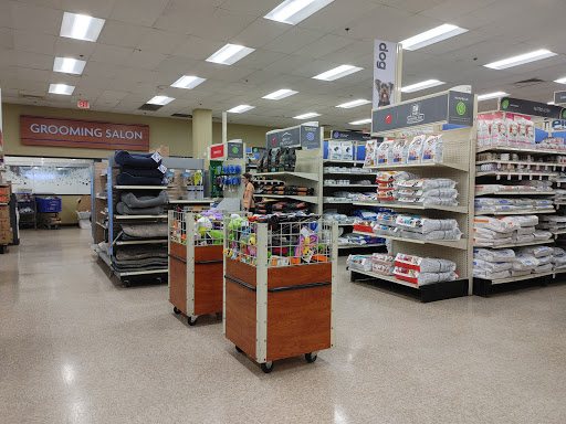 Pet Supply Store «PetSmart», reviews and photos, 7475 Greenbelt Rd, Greenbelt, MD 20770, USA