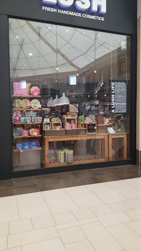 Cosmetics Store «LUSH», reviews and photos, 604 Park City Center J0604, Lancaster, PA 17601, USA