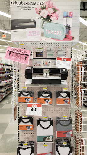 Fabric Store «Jo-Ann Fabrics and Crafts», reviews and photos, 23125 W Outer Dr, Allen Park, MI 48101, USA