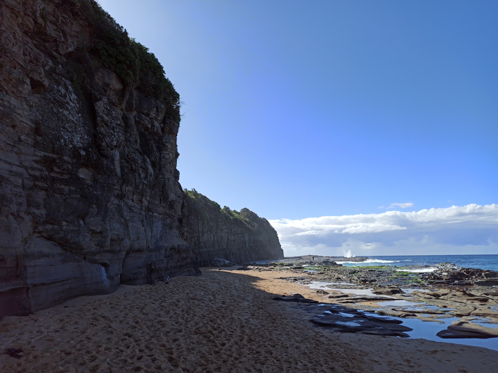 Photo de Walkers Beach - endroit populaire parmi les connaisseurs de la détente
