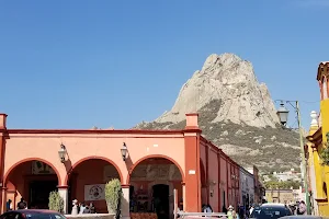 Bernal, Pueblo Mágico image