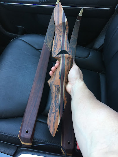 Custom Bows by Wes Wallace