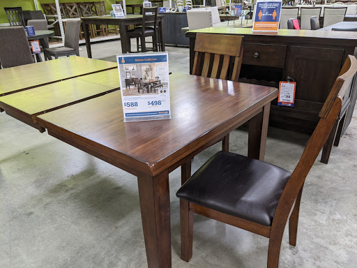 Furniture Store «Weekends Only Furniture & Mattress», reviews and photos, 411 Mid Rivers Mall Dr, St Peters, MO 63376, USA