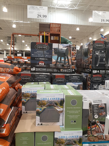 Warehouse store «Costco Wholesale», reviews and photos, 1600 Expo Pkwy, Sacramento, CA 95815, USA