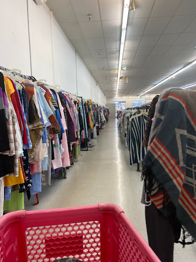 Thrift Store «Park Avenue Thrift», reviews and photos, 5520 Bells Ferry Rd, Acworth, GA 30102, USA