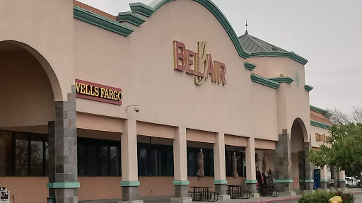 Shopping Mall «Feather Down Shopping Center», reviews and photos, 1258 Stabler Ln, Yuba City, CA 95993, USA