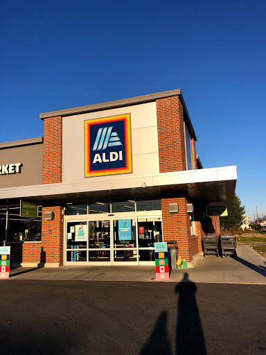 ALDI, 1205 MacDade Blvd, Collingdale, PA 19023, USA, 