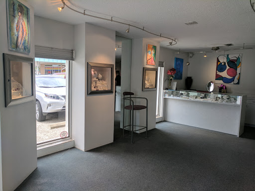 Robert Young Jeweler, 250 Indian Rocks Rd N, Belleair Bluffs, FL 33770, USA, 