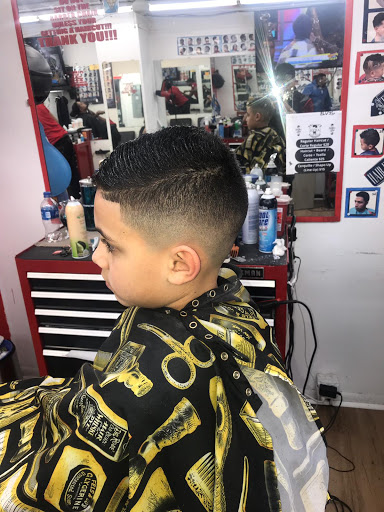 Barber Shop «Antonio Barber Shop», reviews and photos, 384 Bridge St, Lowell, MA 01850, USA