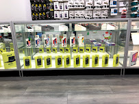 Tech Mania Iphone Repair - Photo 3 - Car repair in Elizabeth, NJ, Newark