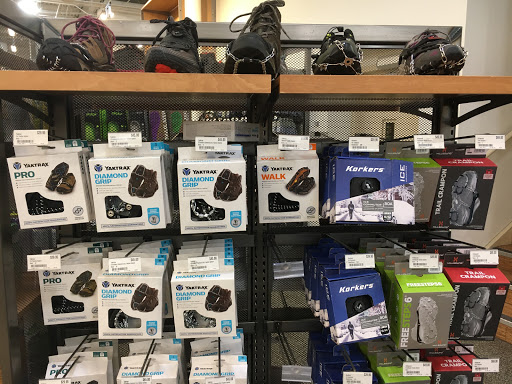 Camping Store «REI», reviews and photos, 1789 28th St, Boulder, CO 80301, USA