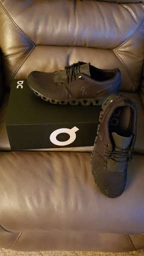 Shoe Store «DSW Designer Shoe Warehouse», reviews and photos, 14001 Aldrich Ave S, Burnsville, MN 55337, USA