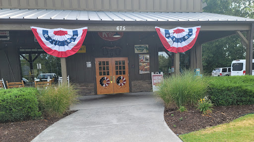 American Restaurant «Cracker Barrel Old Country Store», reviews and photos, 675 Buford Hwy, Cumming, GA 30040, USA