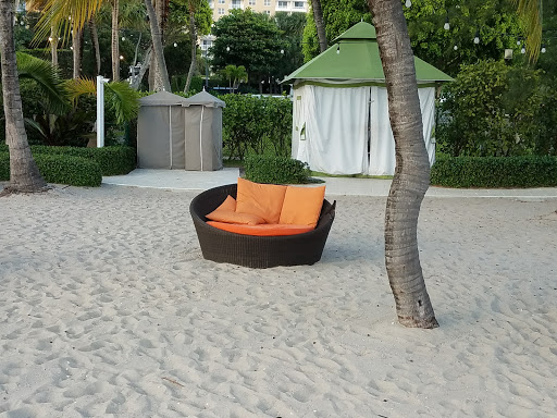 Park «Brickell Key Park», reviews and photos, Brickell Key Dr, Miami, FL 33131, USA