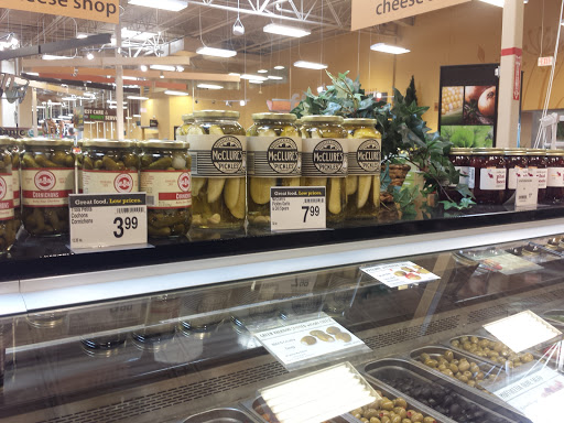 Grocery Store «Kroger», reviews and photos, 1435 S Reynolds Rd, Maumee, OH 43537, USA