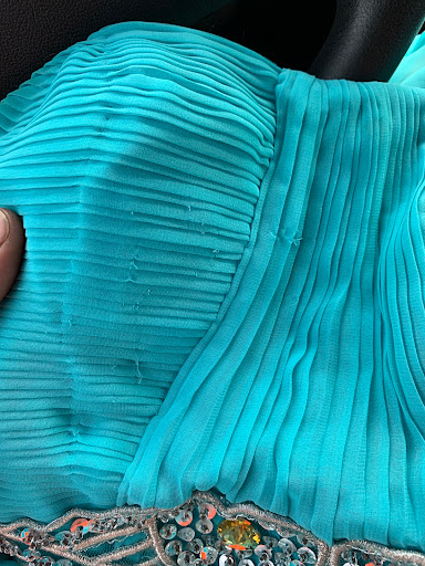 Dry Cleaner «CD One Price Cleaners», reviews and photos, 350 E 162nd St, South Holland, IL 60473, USA