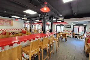 Five Guys Plaza Mayor image