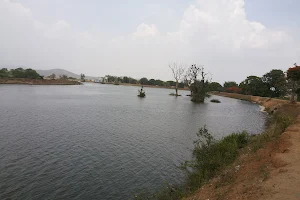 Mukurthi Lake image