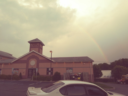 Liquor Store «Bourbon Street Wine & Spirits», reviews and photos, 538 New Brunswick Ave, Phillipsburg, NJ 08865, USA