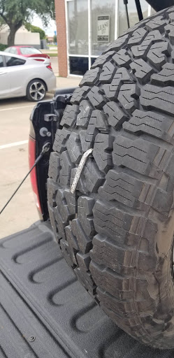 Tire Shop «Discount Tire Store - Watauga, TX», reviews and photos, 6325 Rufe Snow Dr, Watauga, TX 76148, USA