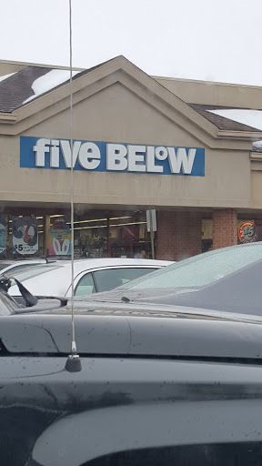 Variety Store «Five Below», reviews and photos, 1078 E Lancaster Ave, Downingtown, PA 19335, USA