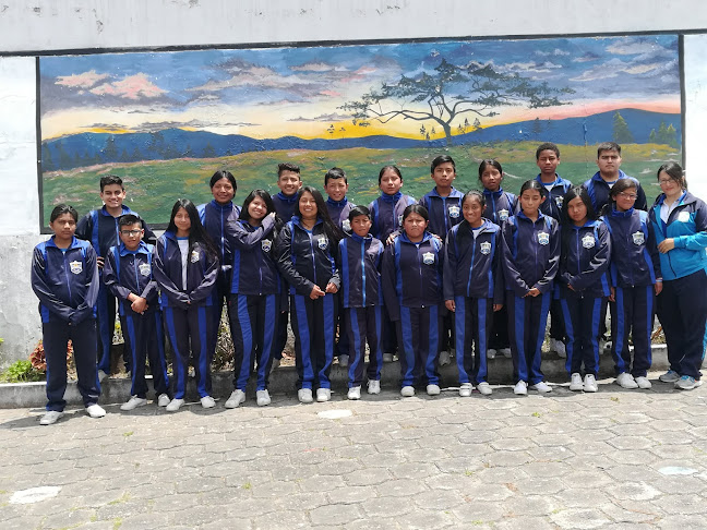 Opiniones de Colegio San Luis De Otavalo en Otavalo - Escuela