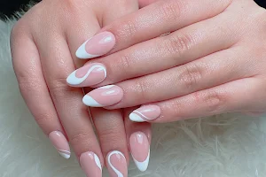 Pro Nails & Spa image