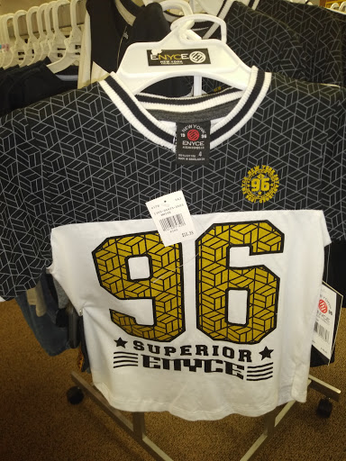 Shopping Mall «New Landing Mall», reviews and photos, Troost Ave & E Meyer Blvd, Kansas City, MO 64131, USA