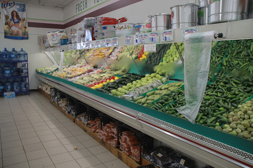 Restaurant «Three Amigas», reviews and photos, 450 W Liberty St, Wauconda, IL 60084, USA