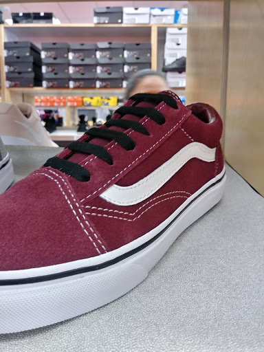 Shoe Store «WSS», reviews and photos, 1850 W Manchester Ave, Los Angeles, CA 90047, USA