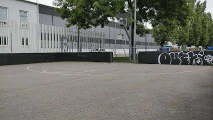 Prags Boulevard Basketball Court