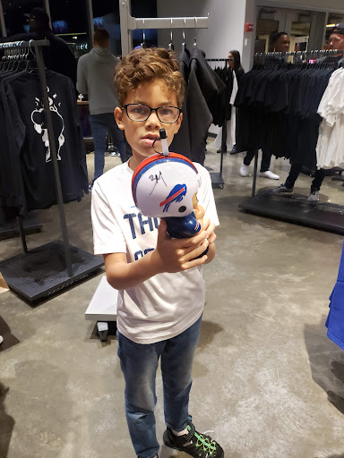 Sportswear Store «The Bills Store», reviews and photos, 1 Bills Dr, Orchard Park, NY 14127, USA
