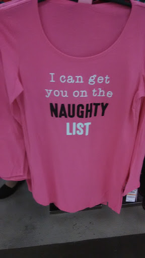 Stores to buy men's t-shirts Saint Louis