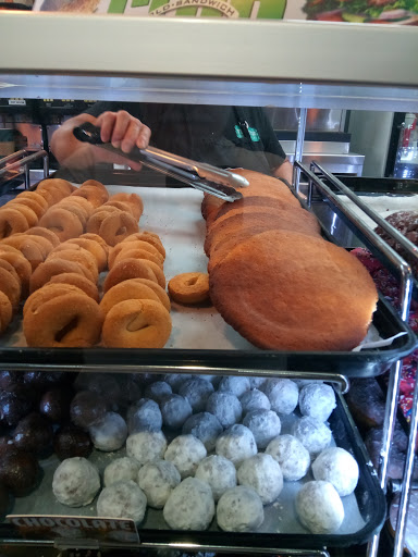 Donut Shop «Yum Yum Donuts», reviews and photos, 10518 Garvey Ave, El Monte, CA 91731, USA