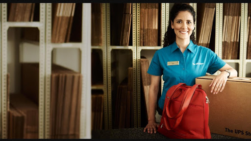 Shipping and Mailing Service «The UPS Store Downtown Fort Lauderdale», reviews and photos, 401 E Las Olas Blvd #130, Fort Lauderdale, FL 33301, USA