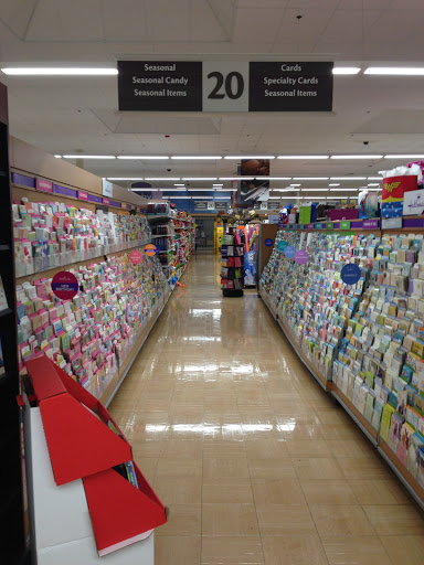 Grocery Store «Stop & Shop», reviews and photos, 1100 Massachusetts Ave, Dorchester, MA 02125, USA