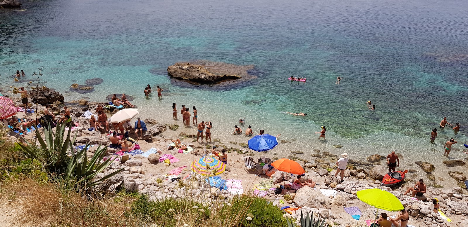 Foto di Spiaggia dei Francesi zona selvaggia