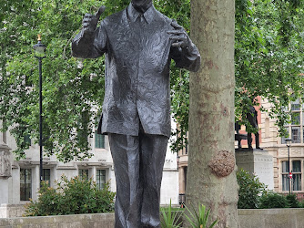 Nelson Mandela Statue