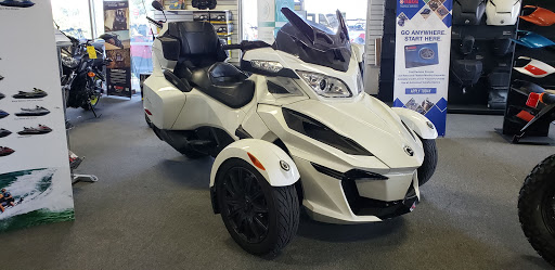 Motorcycle Dealer «Village MotorSports of Holland», reviews and photos, 13035 New Holland St, Holland, MI 49424, USA